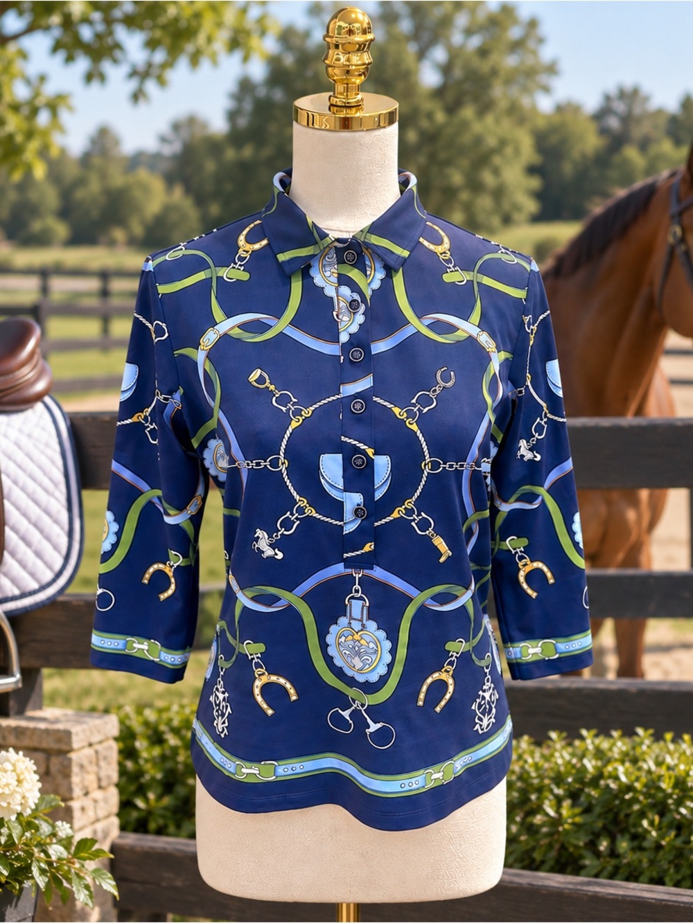 J. McLaughlin Catalina Cloth Equestrian Print Polo Top Women’s Size M Middleburg
